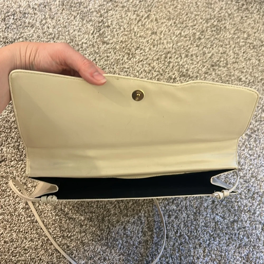 Vintage 80s Musa Leather cream-colored clutch Purse - Picture 6 of 8